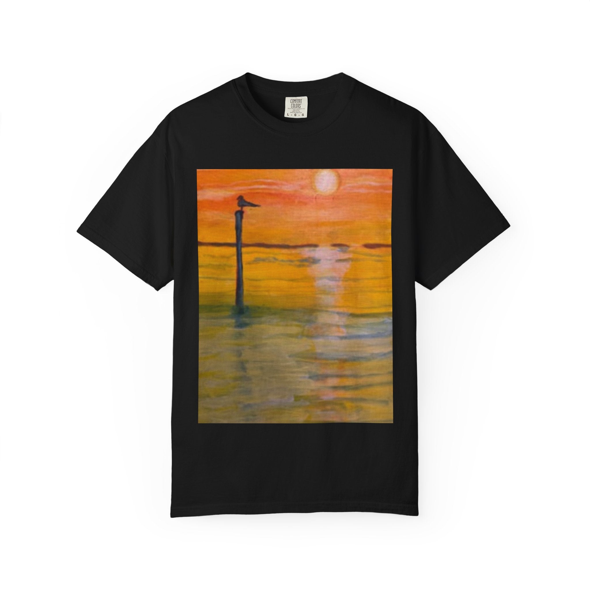 Sunset Seagull T-Shirt – Coastal Sunrise Beach Art Tee