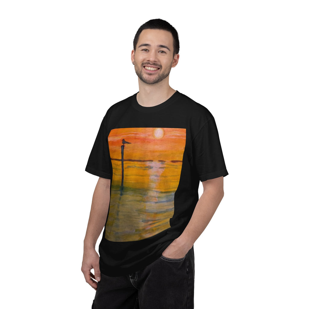 Sunset Seagull T-Shirt – Coastal Sunrise Beach Art Tee