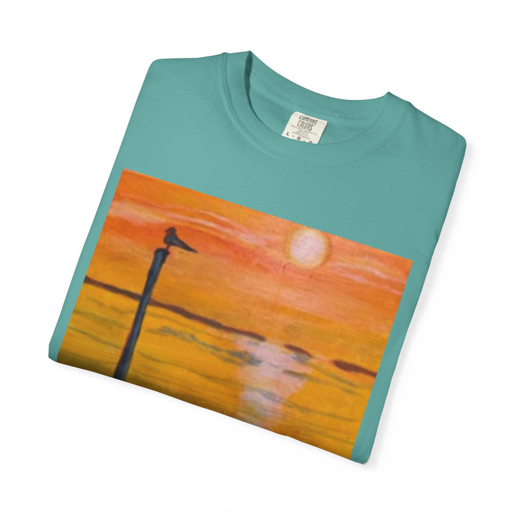 Sunset Seagull T-Shirt – Coastal Sunrise Beach Art Tee